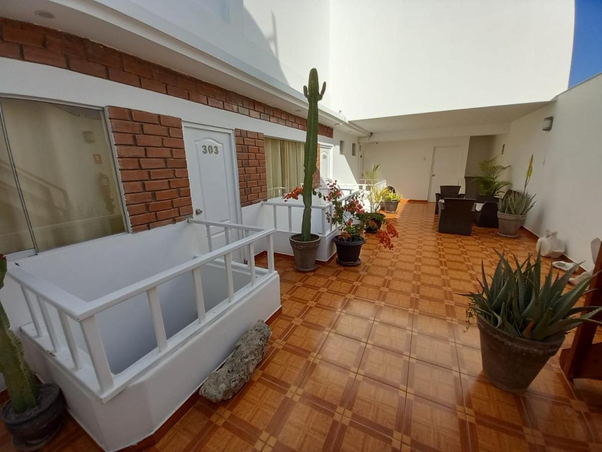 Hostal Los Frayles Paracas Buitenkant foto
