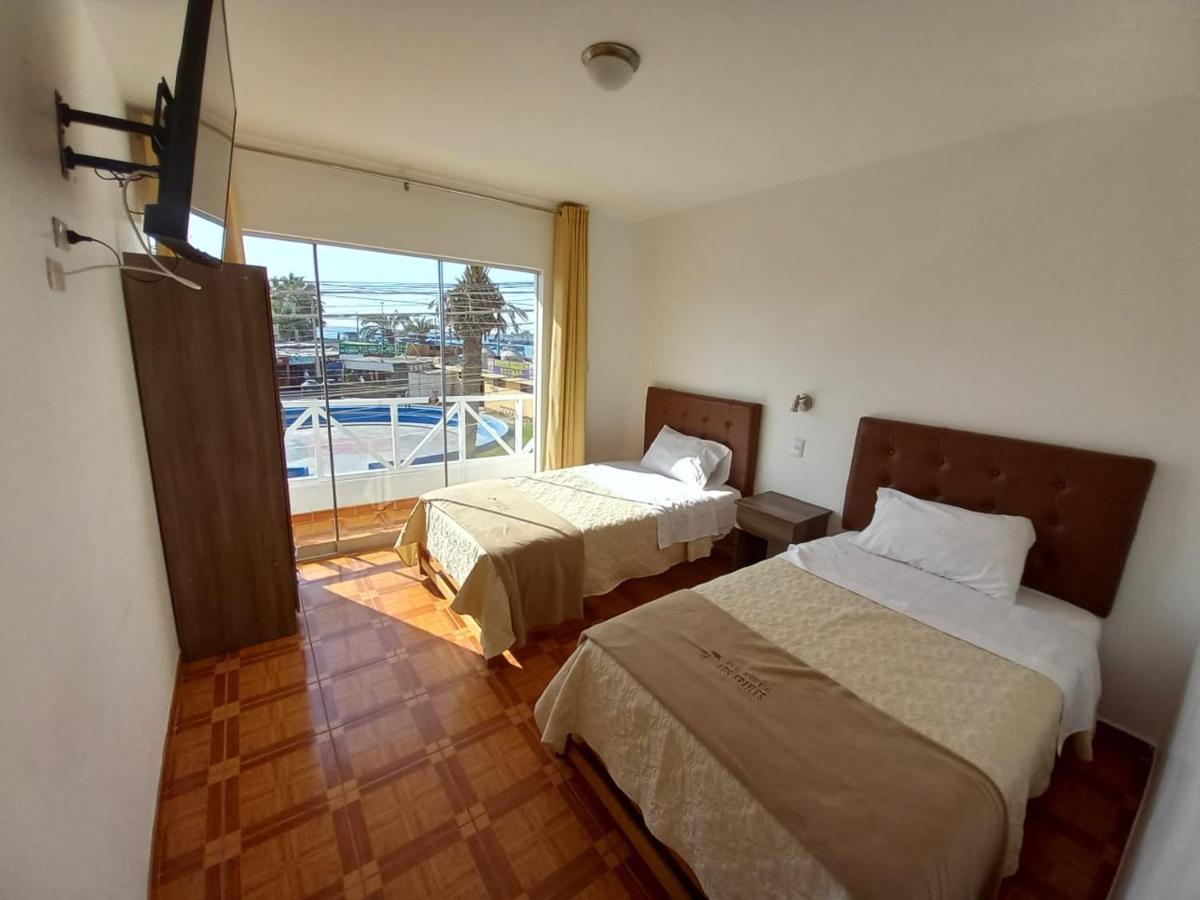 Hostal Los Frayles Paracas Buitenkant foto
